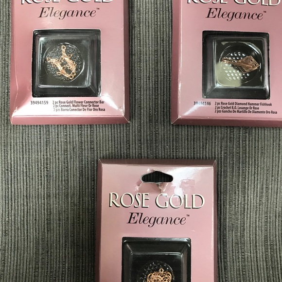 ROSE GOLD FLOWER &HEART CONNECTOR DIAMOND EAR WIRE - Picture 1 of 4